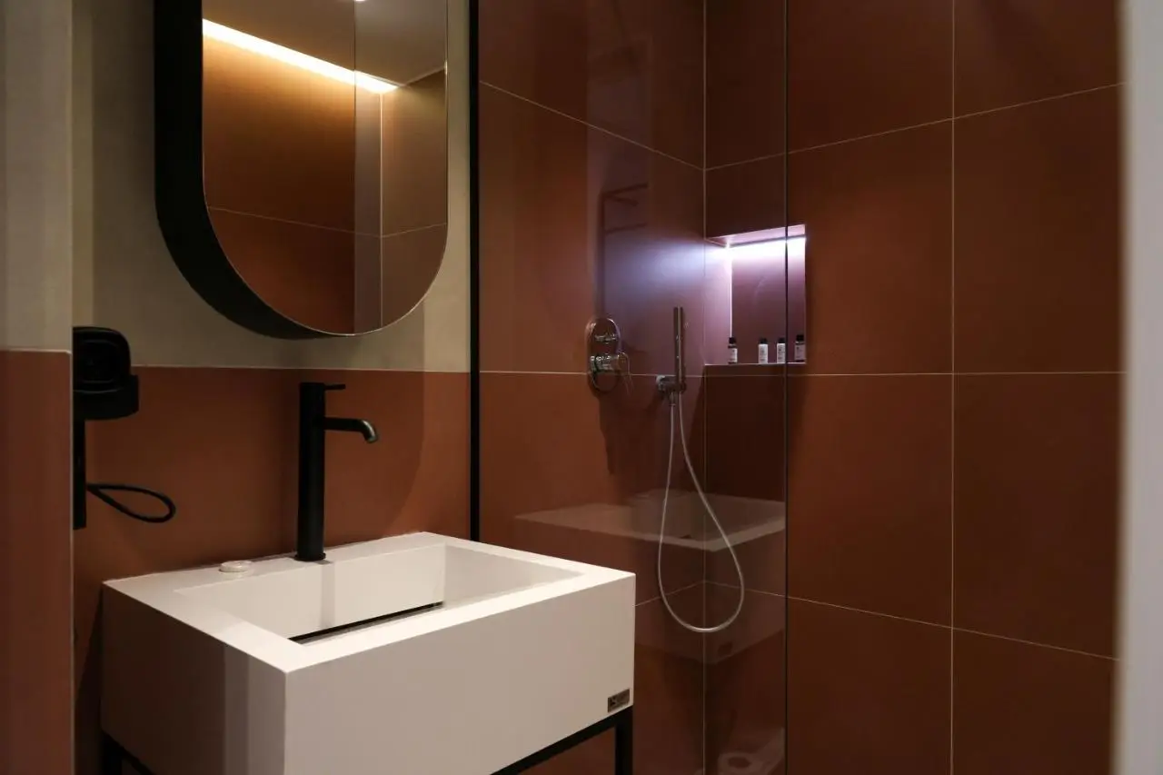 Bazaar Hotel