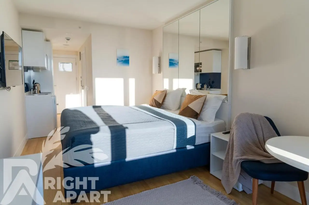 ORBI CITY RightApart Hotel
