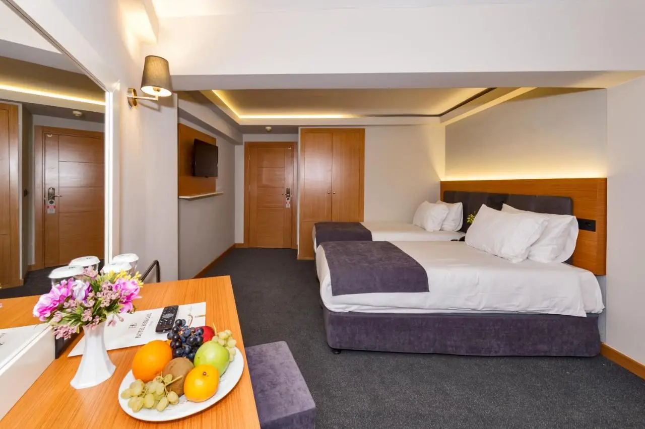Bergama Hotel Old City