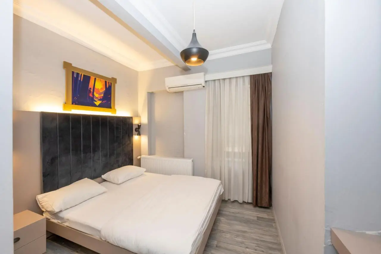 Cirrus Suites