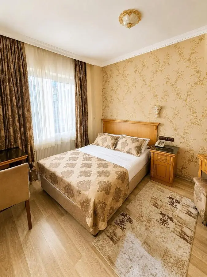 The Papirus Hotel