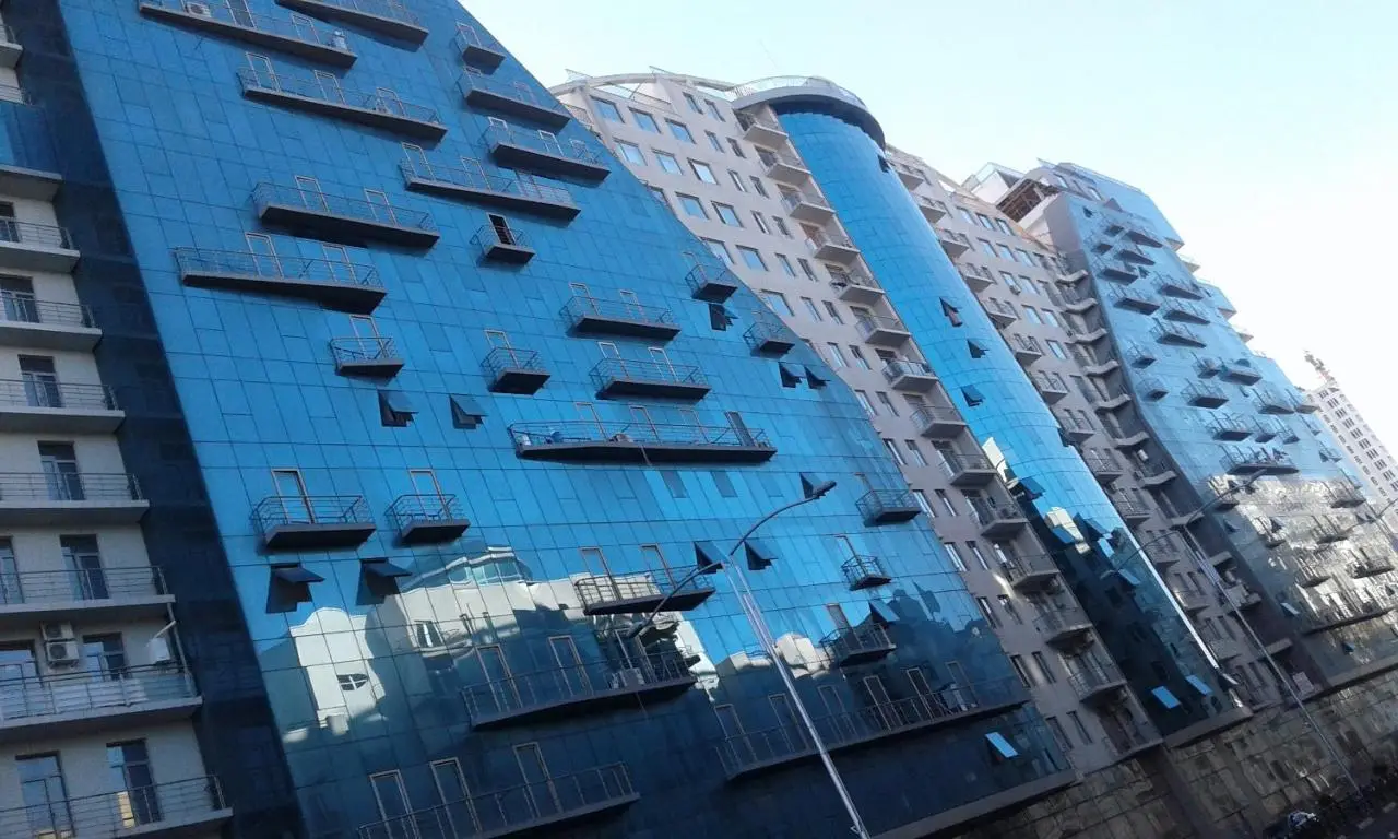 Apartment on Khimshiashvili 1