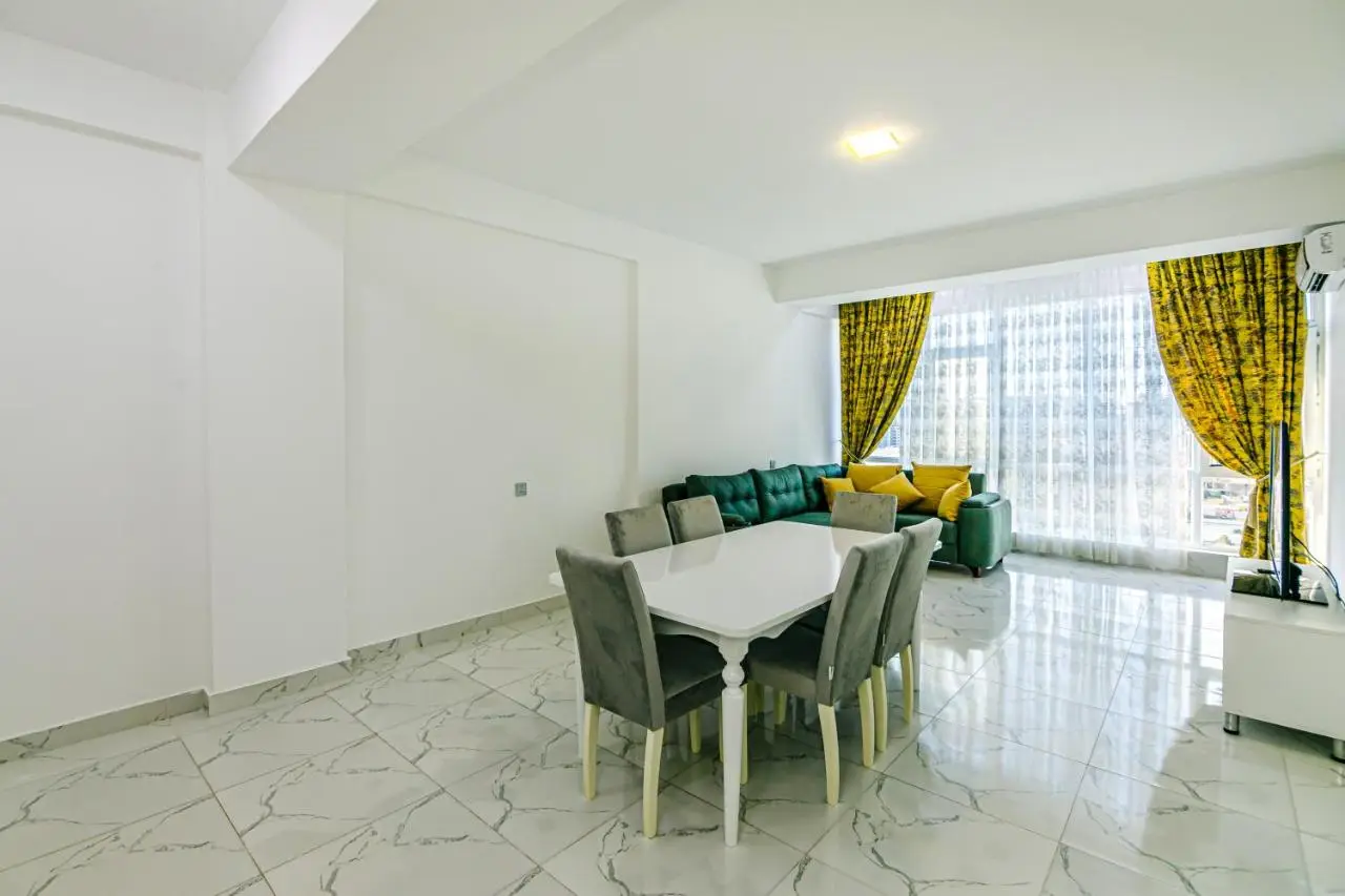 Central Elegance Suite
