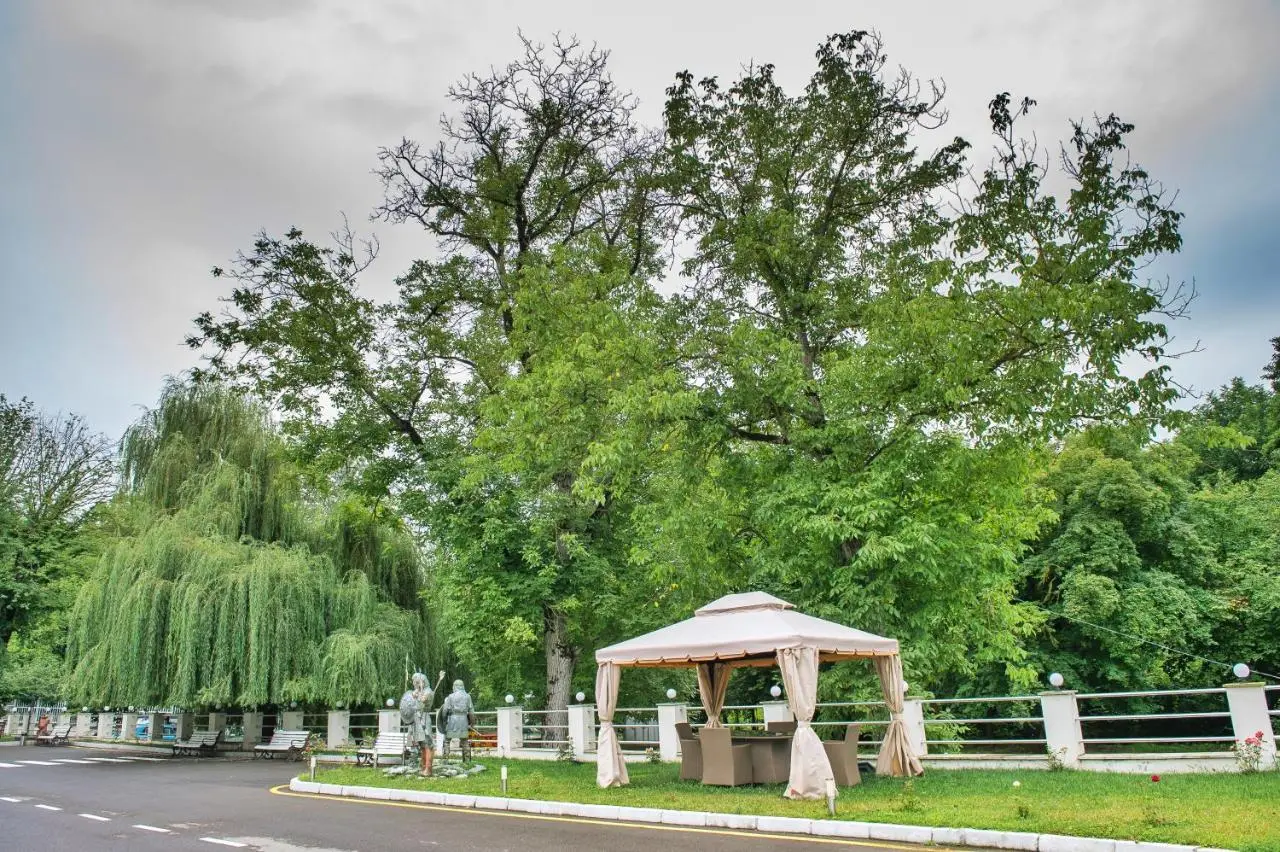 Chukhur Gabala Museum Hotel