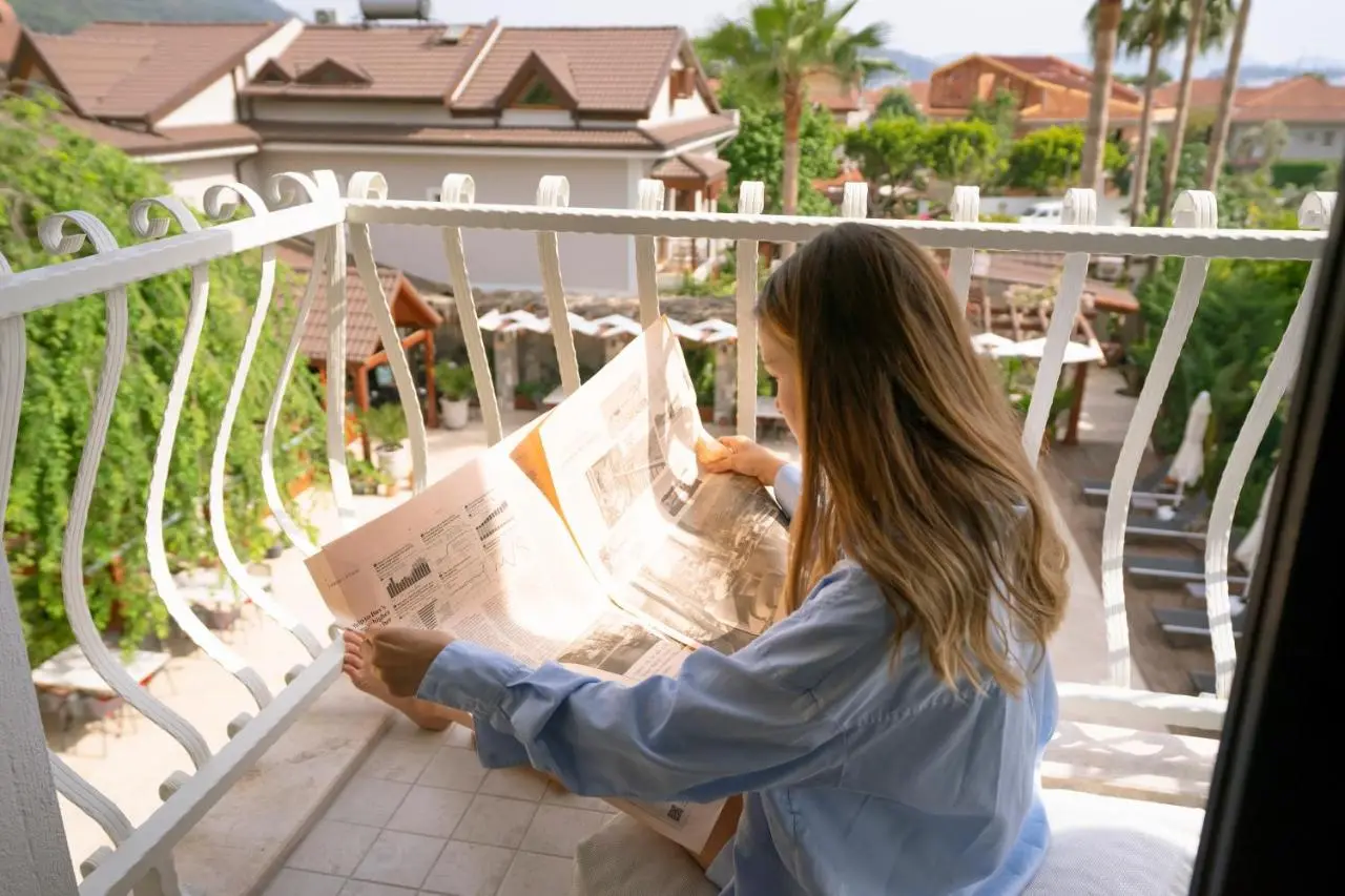 WEST HOUSE EXCLUSIVE HOTEL