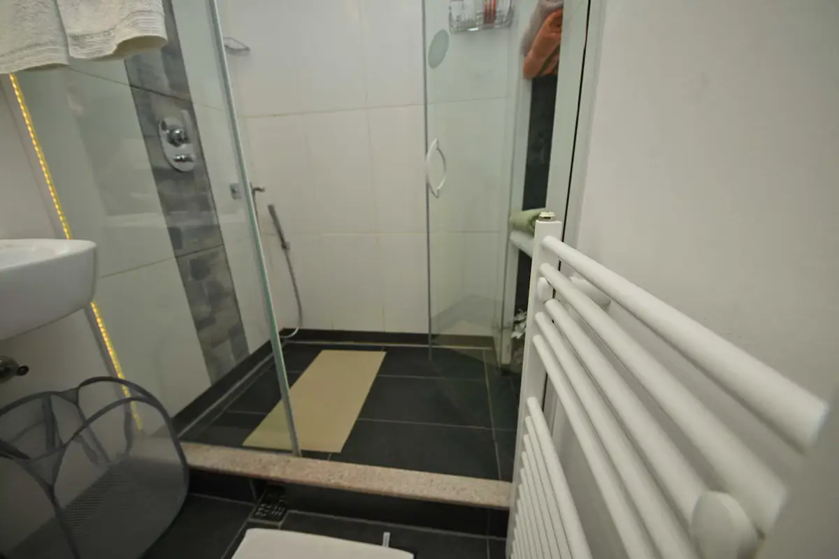 Charming Room Old Town Sarajevo- Free Parking