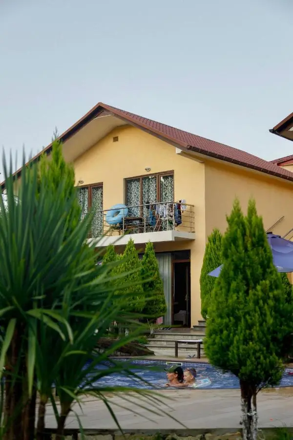 Hotel Chero