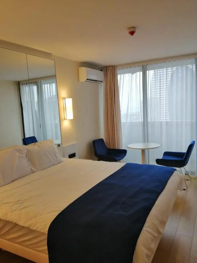 Lamar hotel