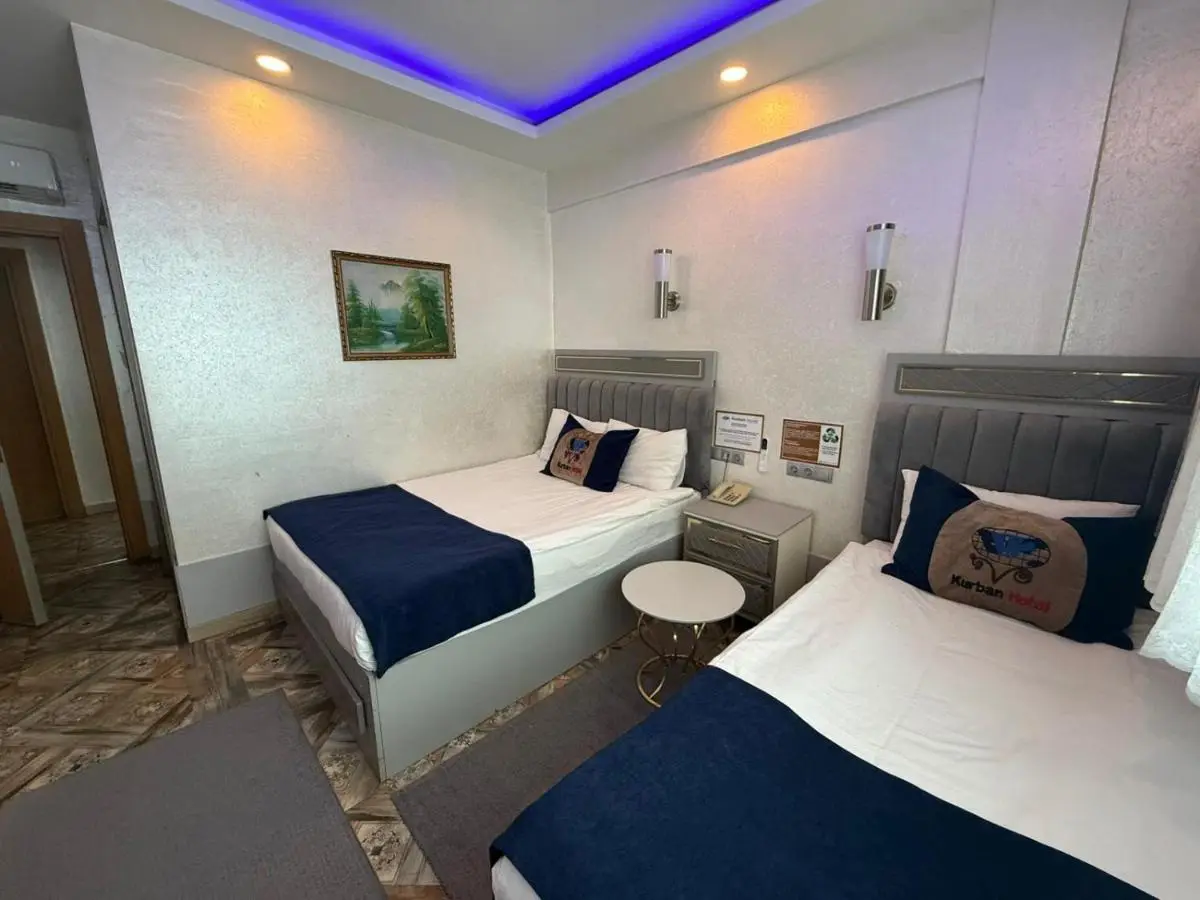 Kurban Otel