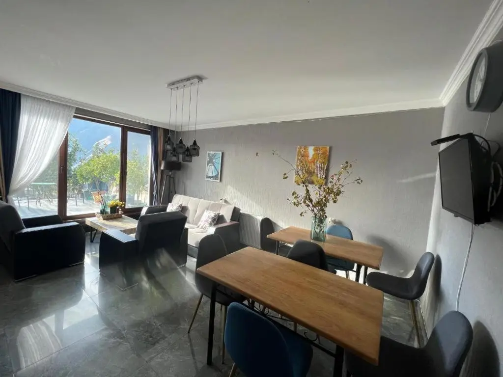 UP Holiday Home