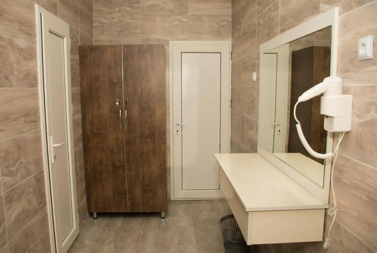 AZPETROL HOTEL KURDEMIR