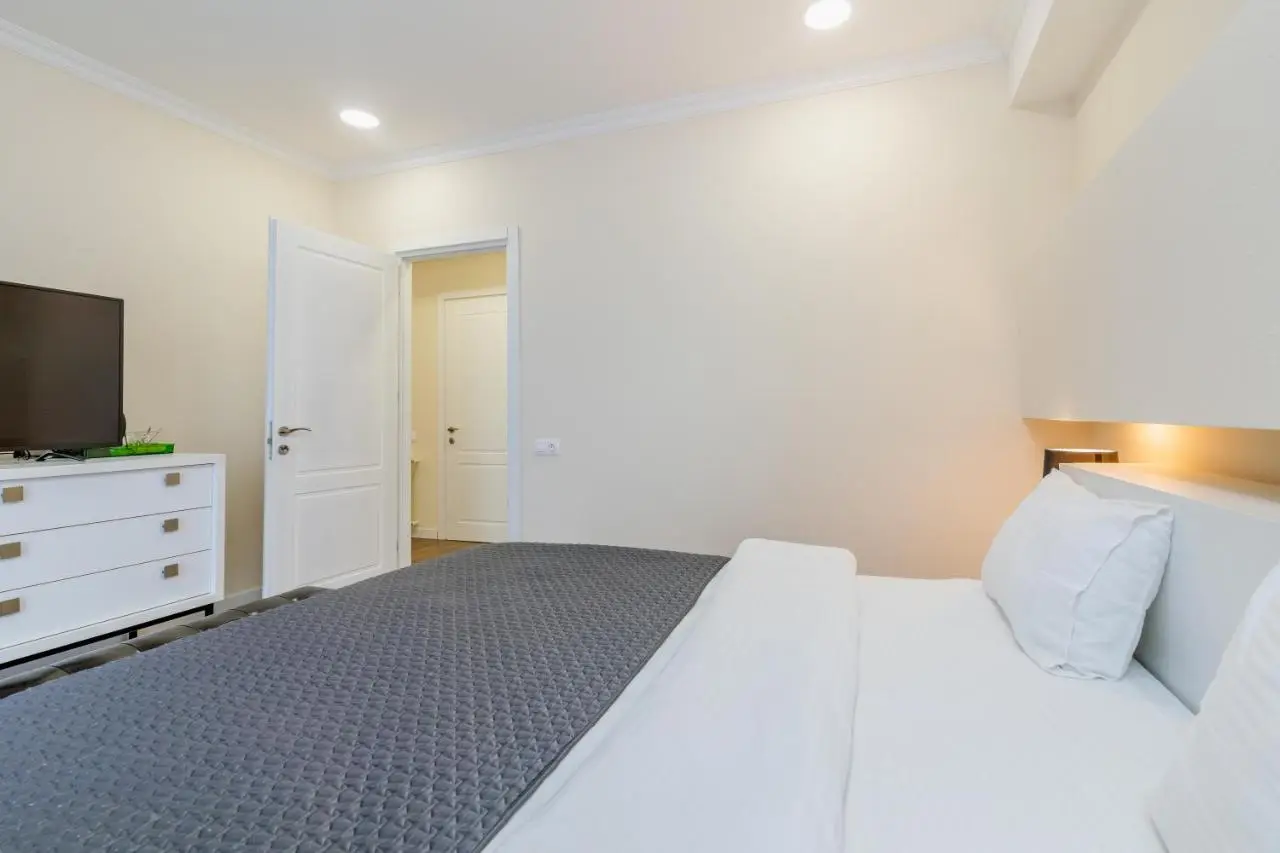 Kokhta Plaza Boutique Hotel