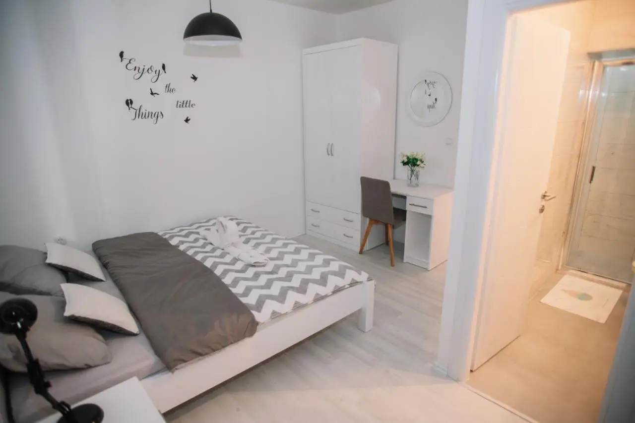 Luxury Apartment Crnjac
