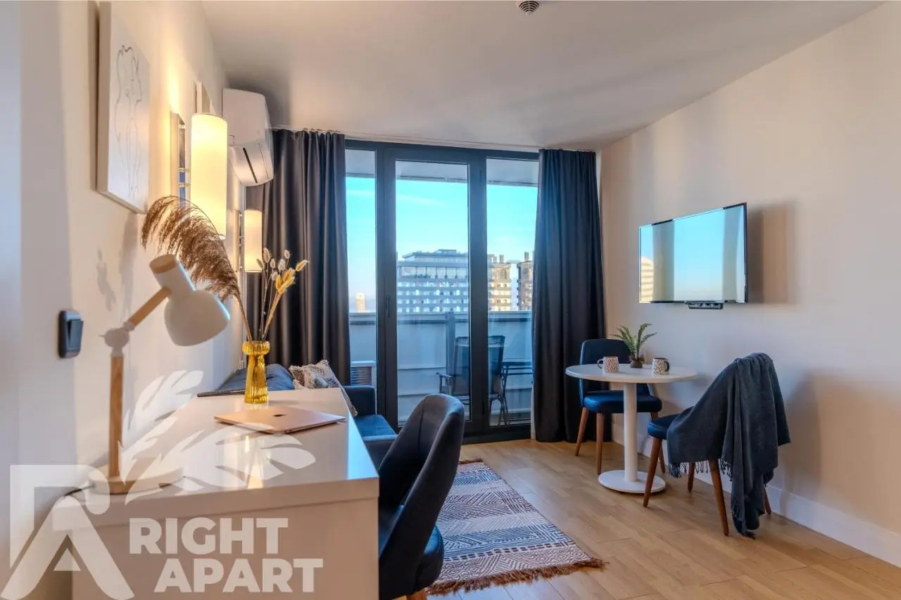 ORBI CITY RightApart Hotel