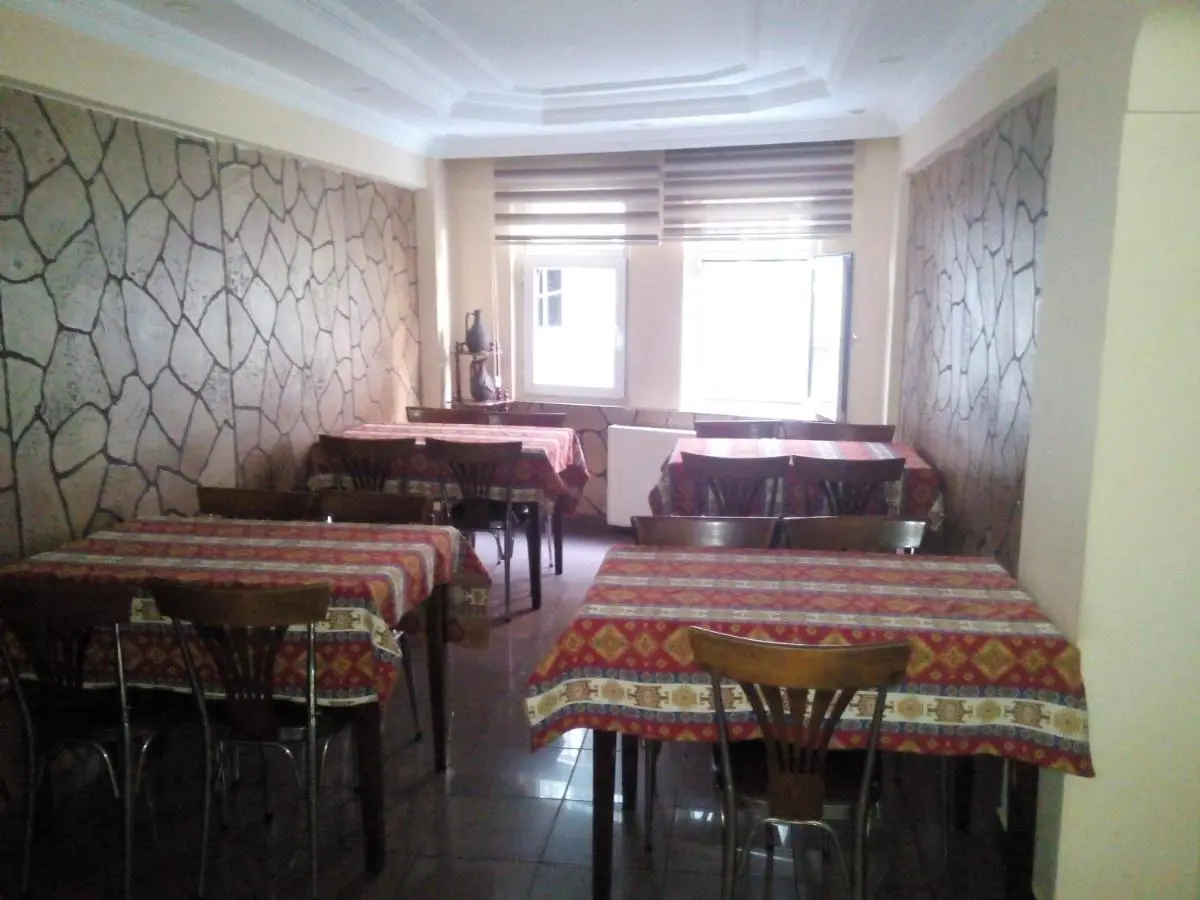 Hotel Red Rose