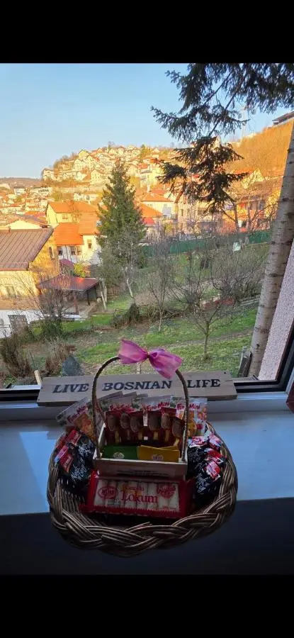 Live Bosnian life