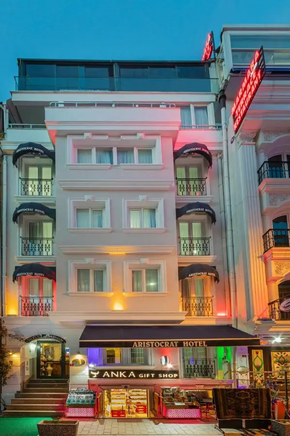 Aristocrat Hotel