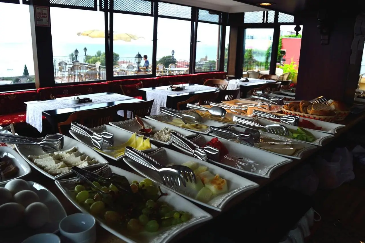 Hotel Alp Guesthouse