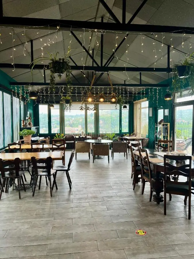 Green Flower Boutique Hotel and Winery