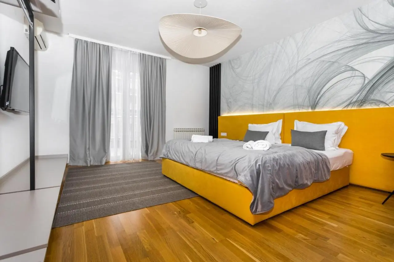 ApartVilla Art of Living luxury suite