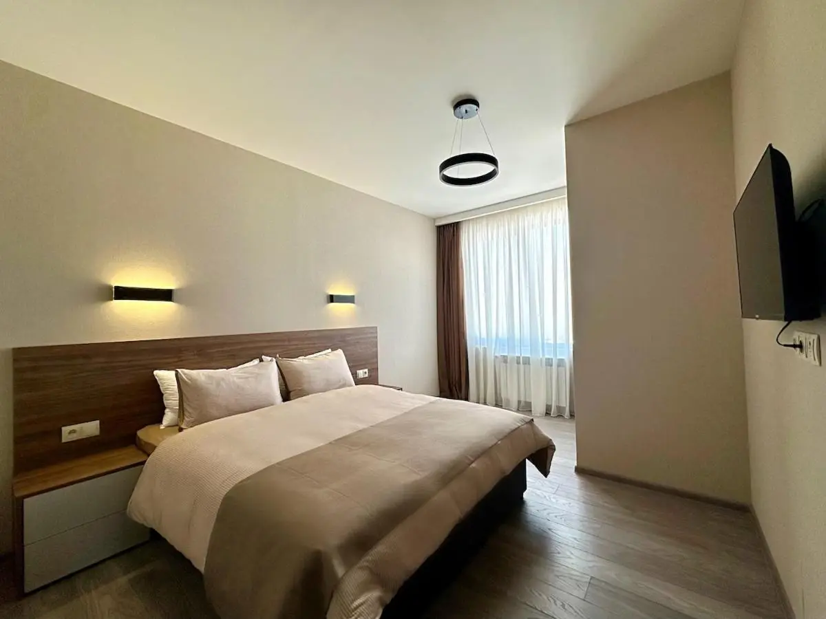 Crystal Loft Block C Apartment with views