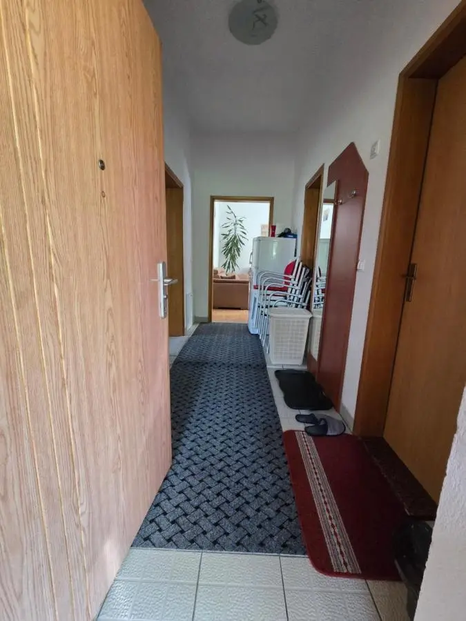 Apartman Nedim - Free Parking & Garden near Airport