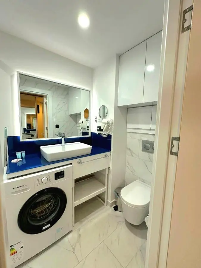 VIP Premium Class Hotel with Sea View R