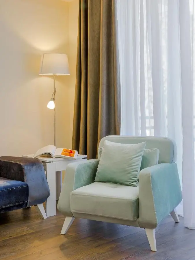 Kokhta Plaza Boutique Hotel