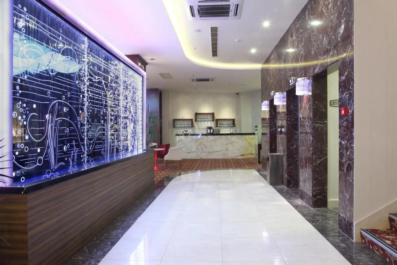Hotel Senbayrak City