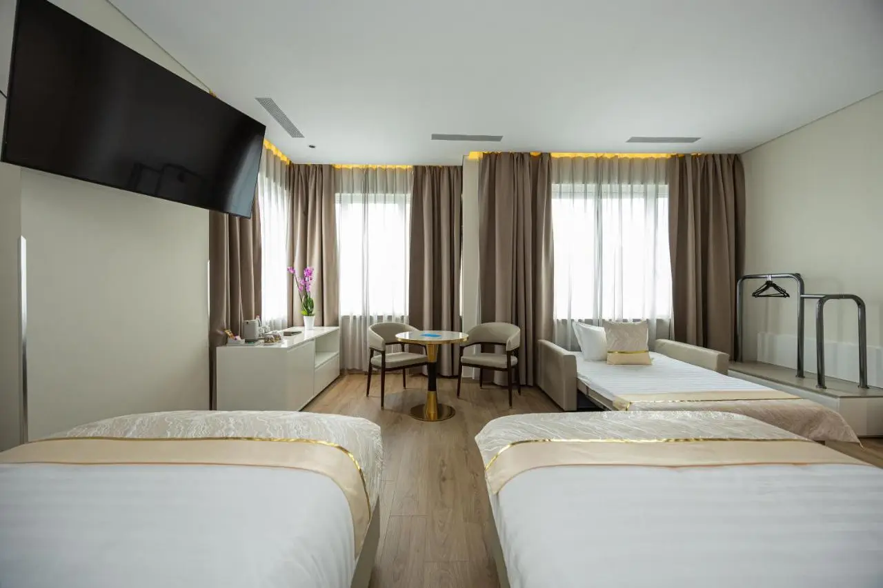Sky Hotel Tirana