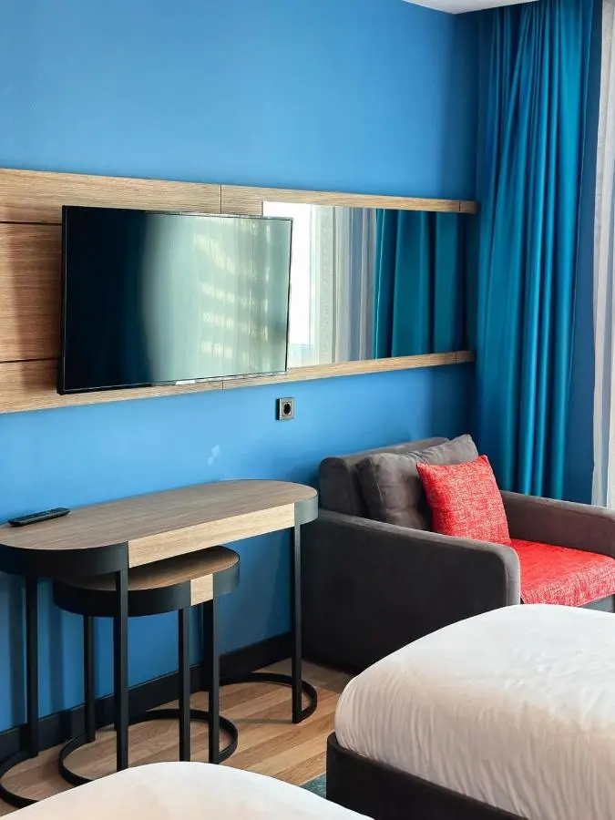 Axis Hotel