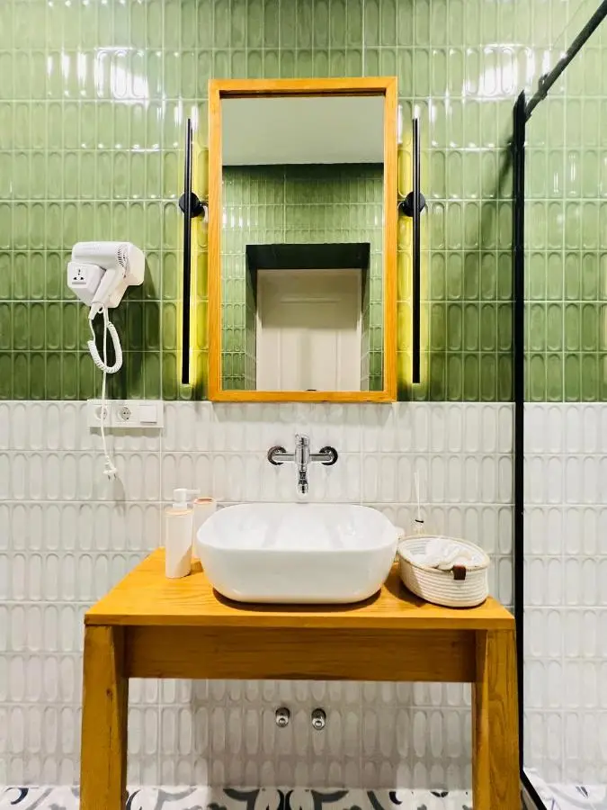 Pirosmani Boutique Aparthotel