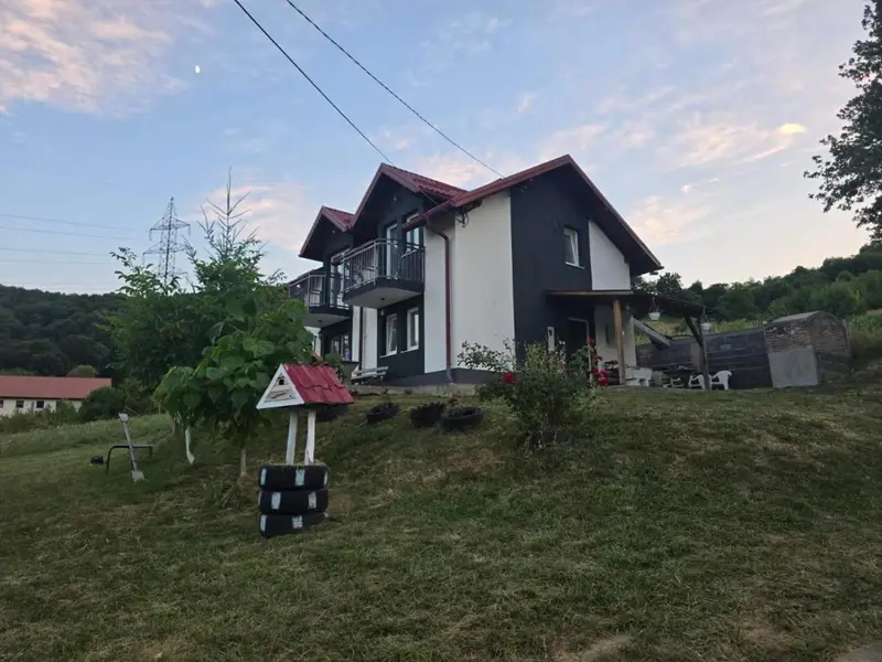 Holiday & Living House Near Sarajevo