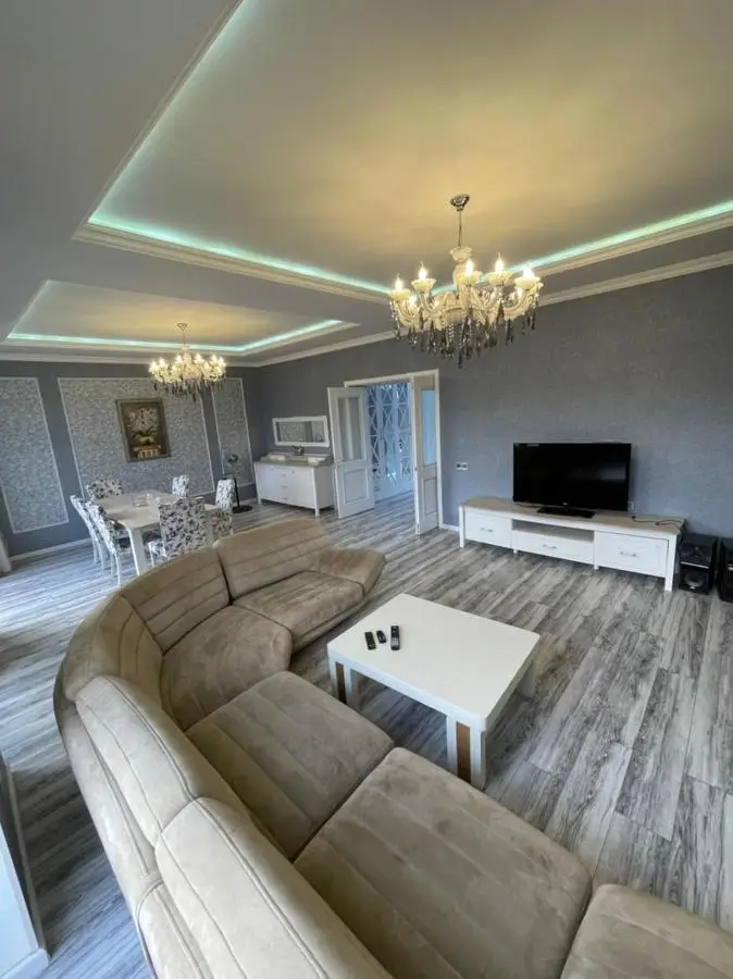 Villa Qusar