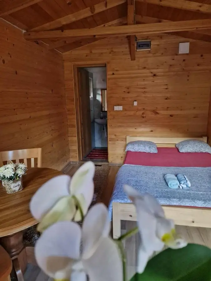 Vikendice Bungalovi Menzil