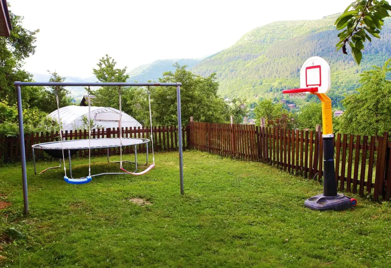 Green Hills Apartment