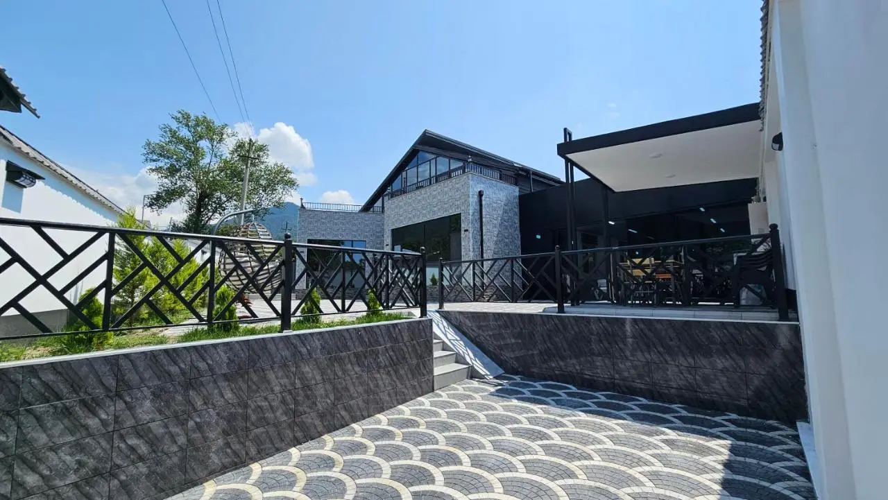 New Milan Mountain Ponoramic Hotel, with indoor heated swimming pool