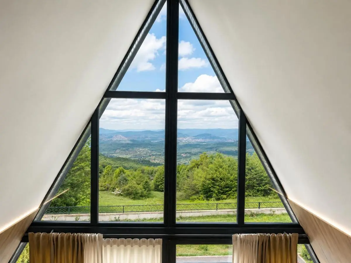 Klek 77 Luxury Chalets near Jahorina