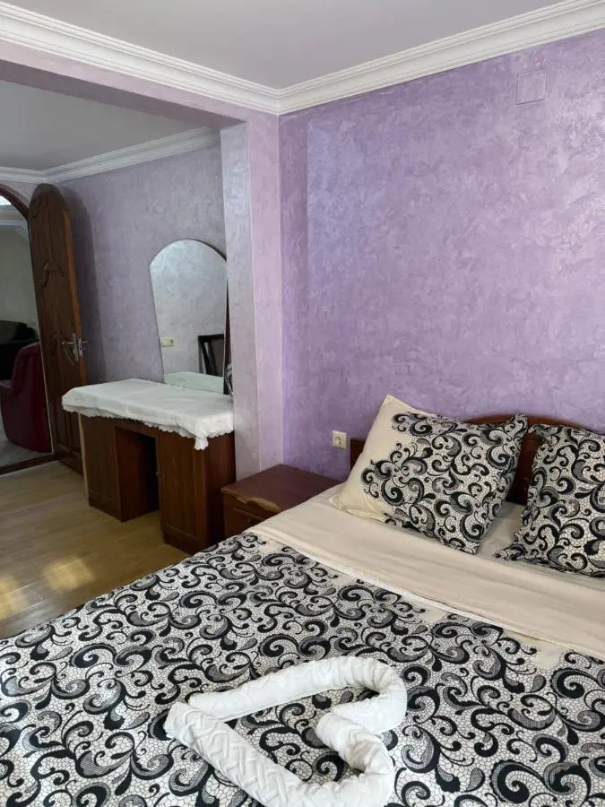 tamazis guest house