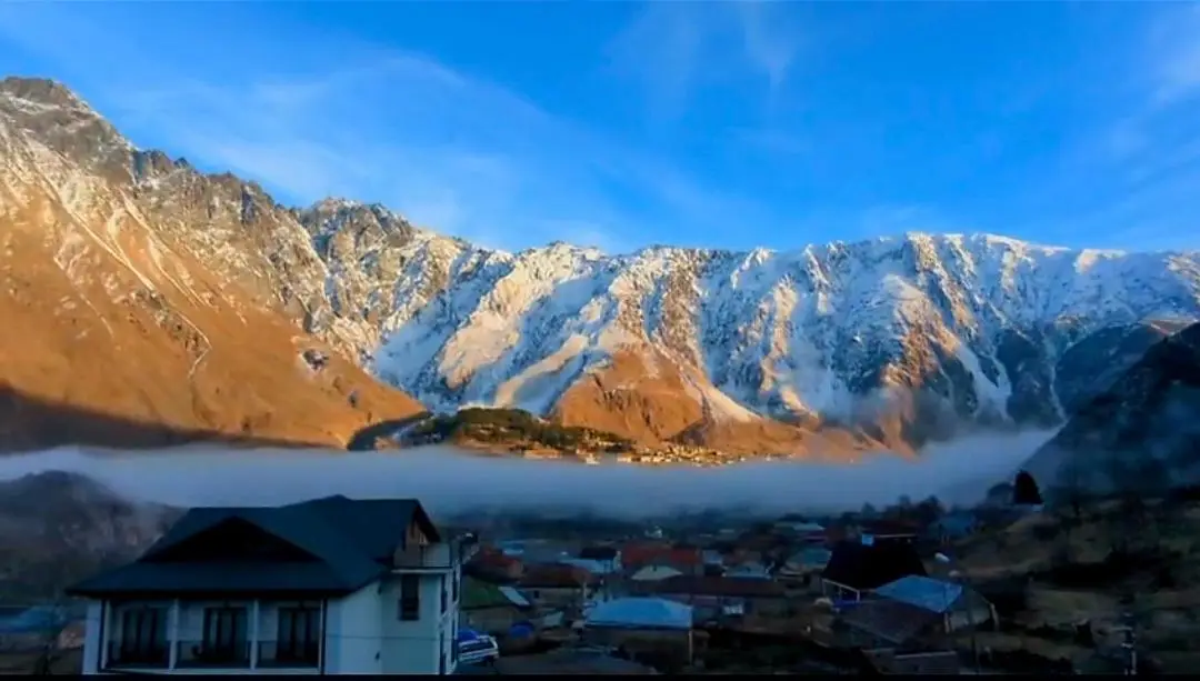 Cottage Mountain crystal kazbegi