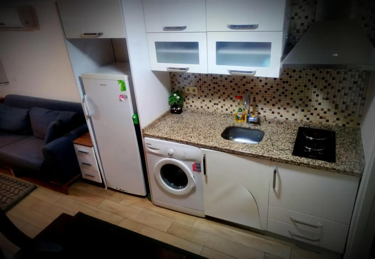 Mimoza İstiklal Apart Hotel