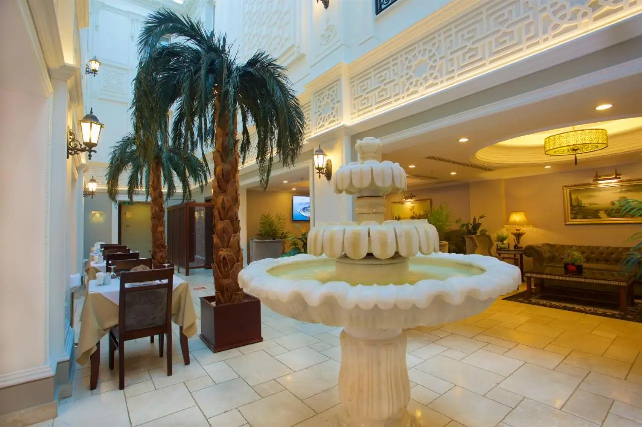 Emporium Hotel