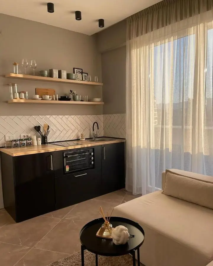 Enzo Rooms Center