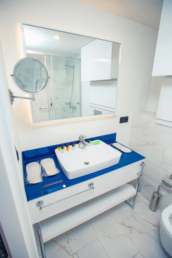ApartHotel in Orbi City Sea View
