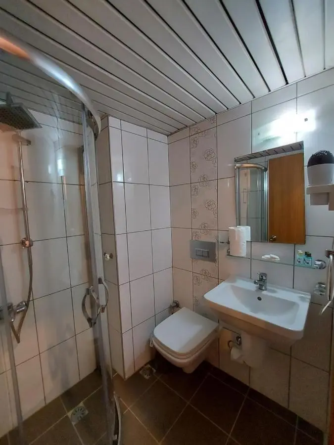 Afsin Hotel