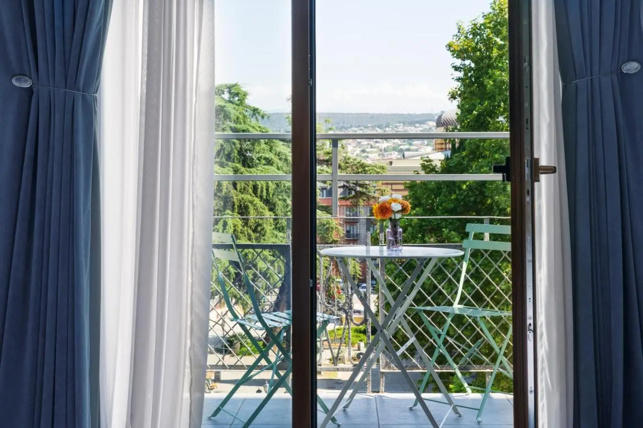 Alma Boutique Hotel