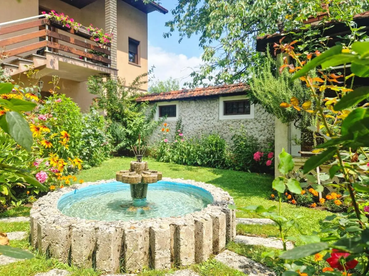 Spago Green Oasis