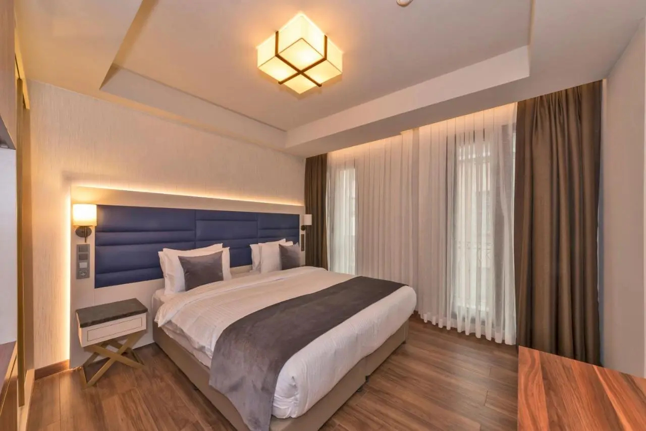 Golden Royal Hotel & SPA