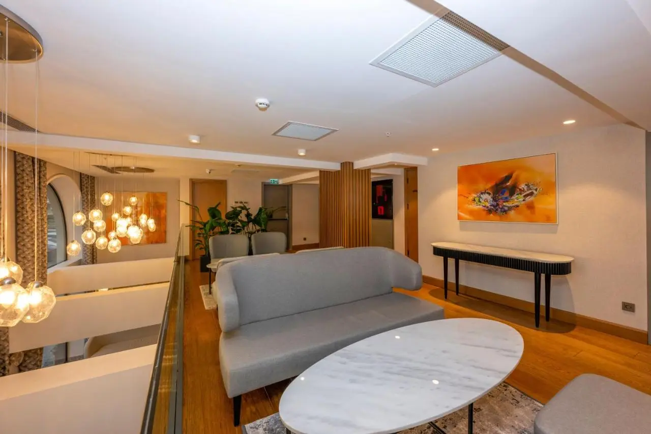 Baver Hotel