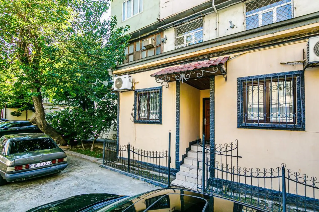 Azneft Garden Apartment